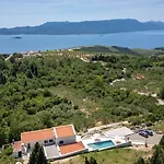 Mikic By Guide Villa Klek