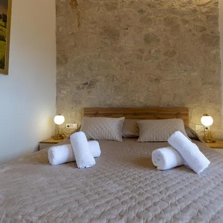 Villa Mikic By Guide *