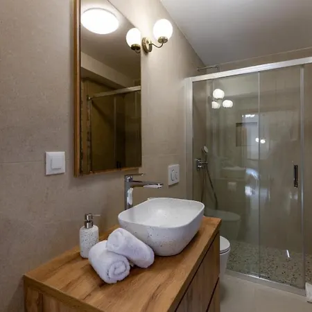 Villa Mikic By Guide